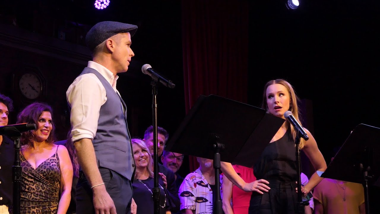 Kristen Bell & Christian Campbell Sing 