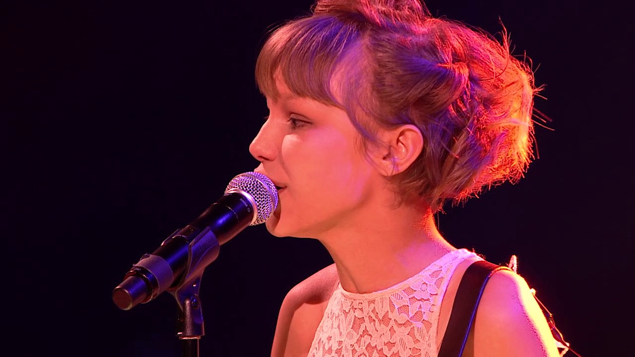 Grace VanderWaal - Gossip Girl (Live at WE Day Seattle)