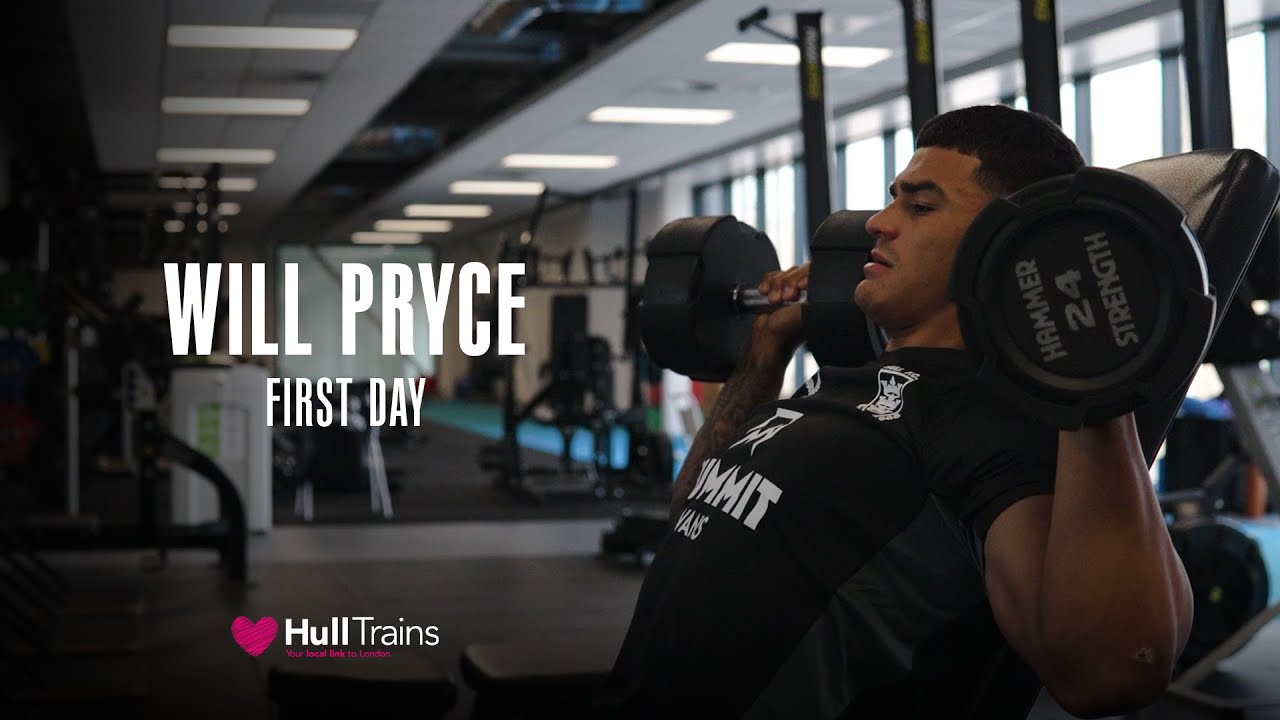 Will Pryce Arrives in Hull! | Go Behind the Scenes of his First Day
