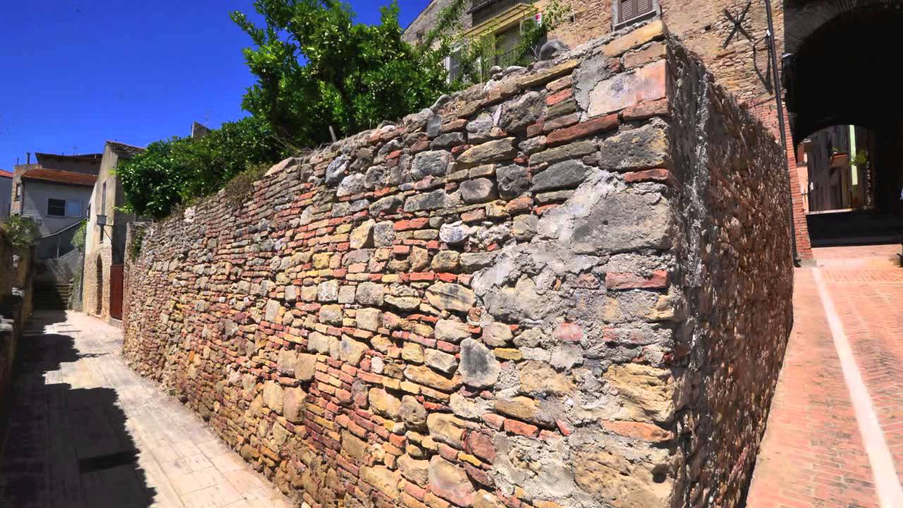 Rocca San Giovanni (CH) -Parte III-La Torre e Mura Medioevali