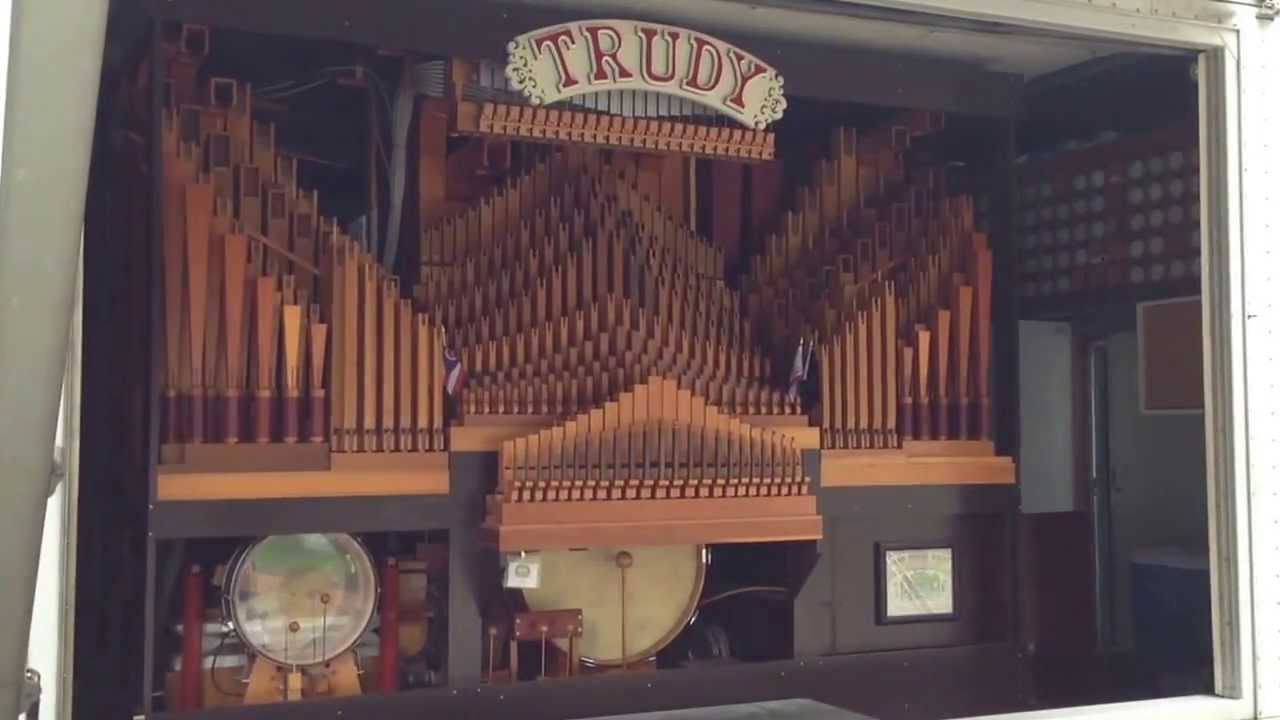 2013-07-20  TRUDY Band Organ at Conneaut Lake Park. 3/3   I'm a believer