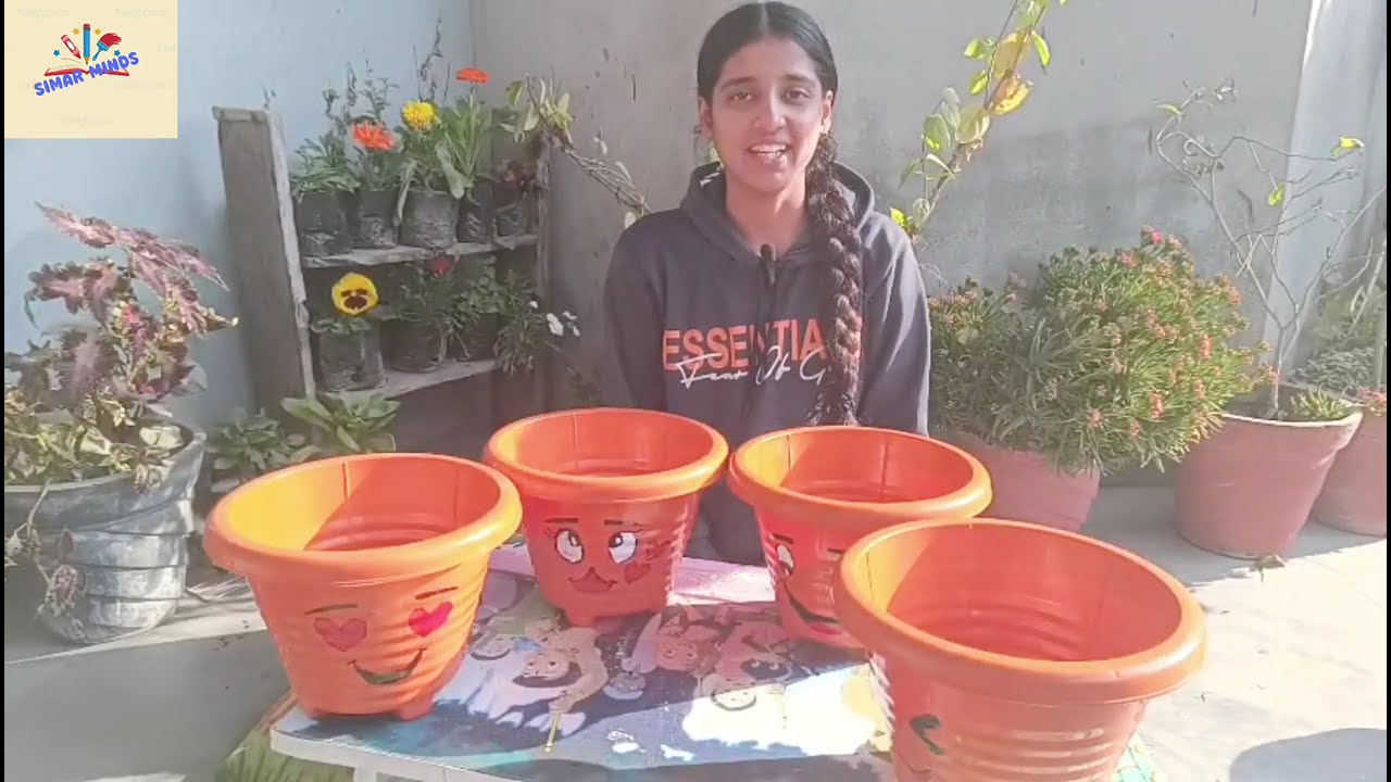 How to draw different types of emojis on plastic pots.We draw beautiful emojis on flower pot.