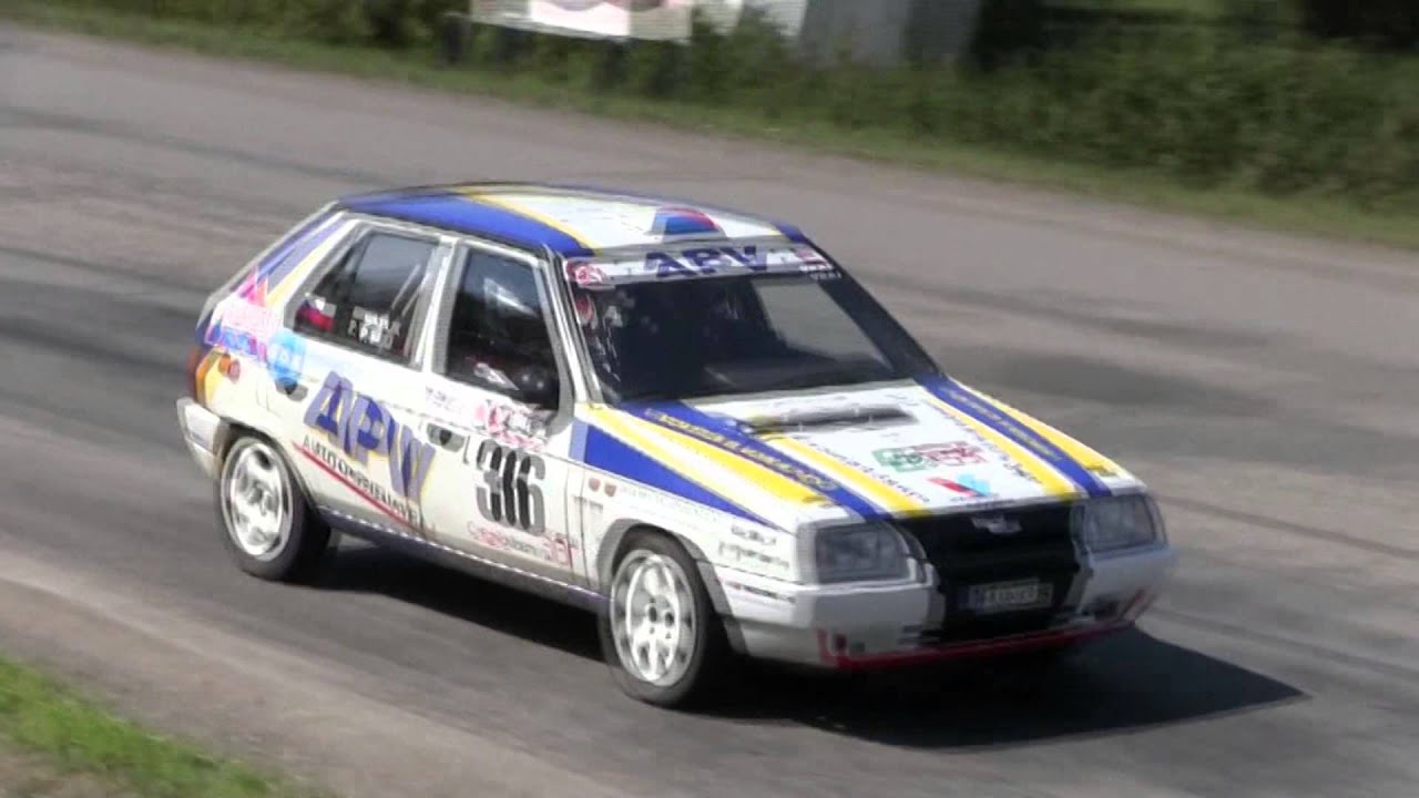 Star rally Barum Zlín 2015 Petr Vraj jun.-Jan Mikulík Škoda Favorit 136L