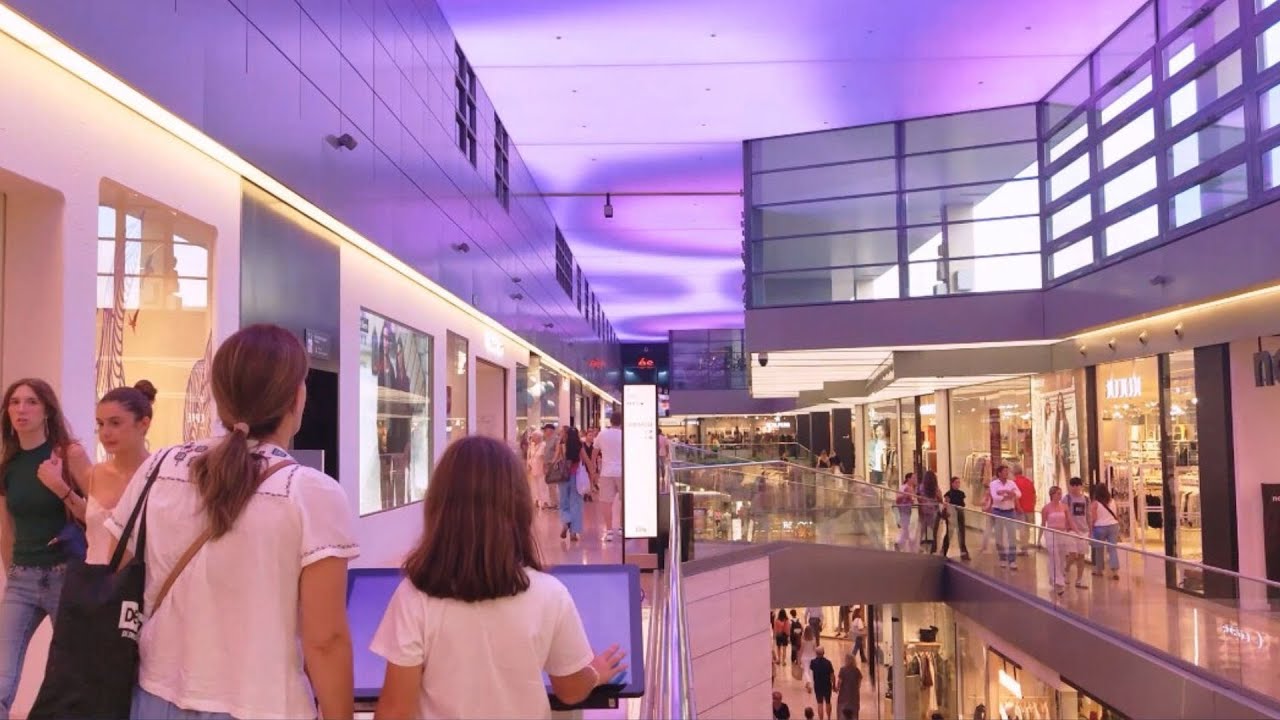 This Mall Ceiling Will Blow Your Mind! - @L'illa Diagonal