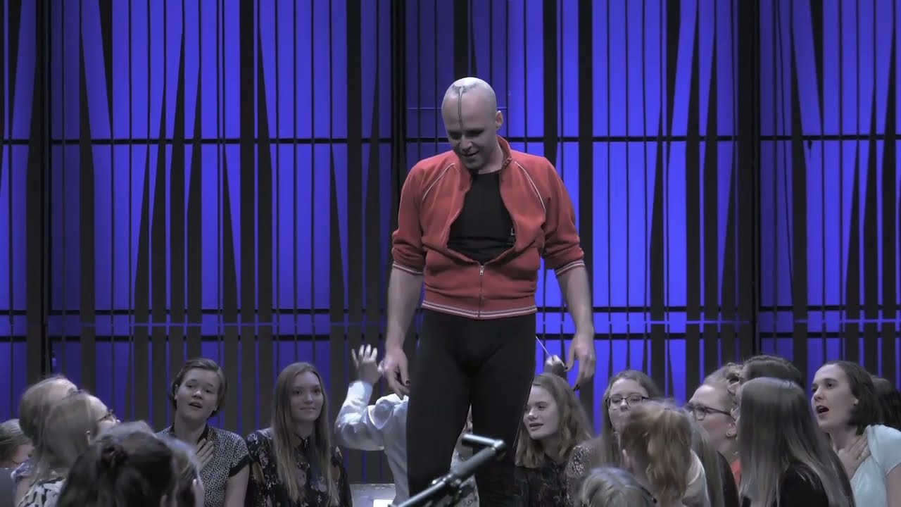 &THORN;rymskvi&eth;a eftir J&oacute;n &Aacute;sgeirsson.