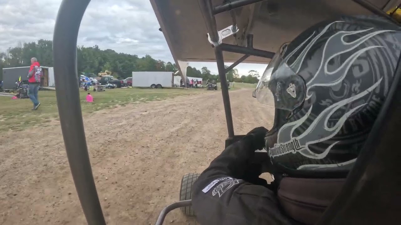 2nd rip in the 450 outlaw kart