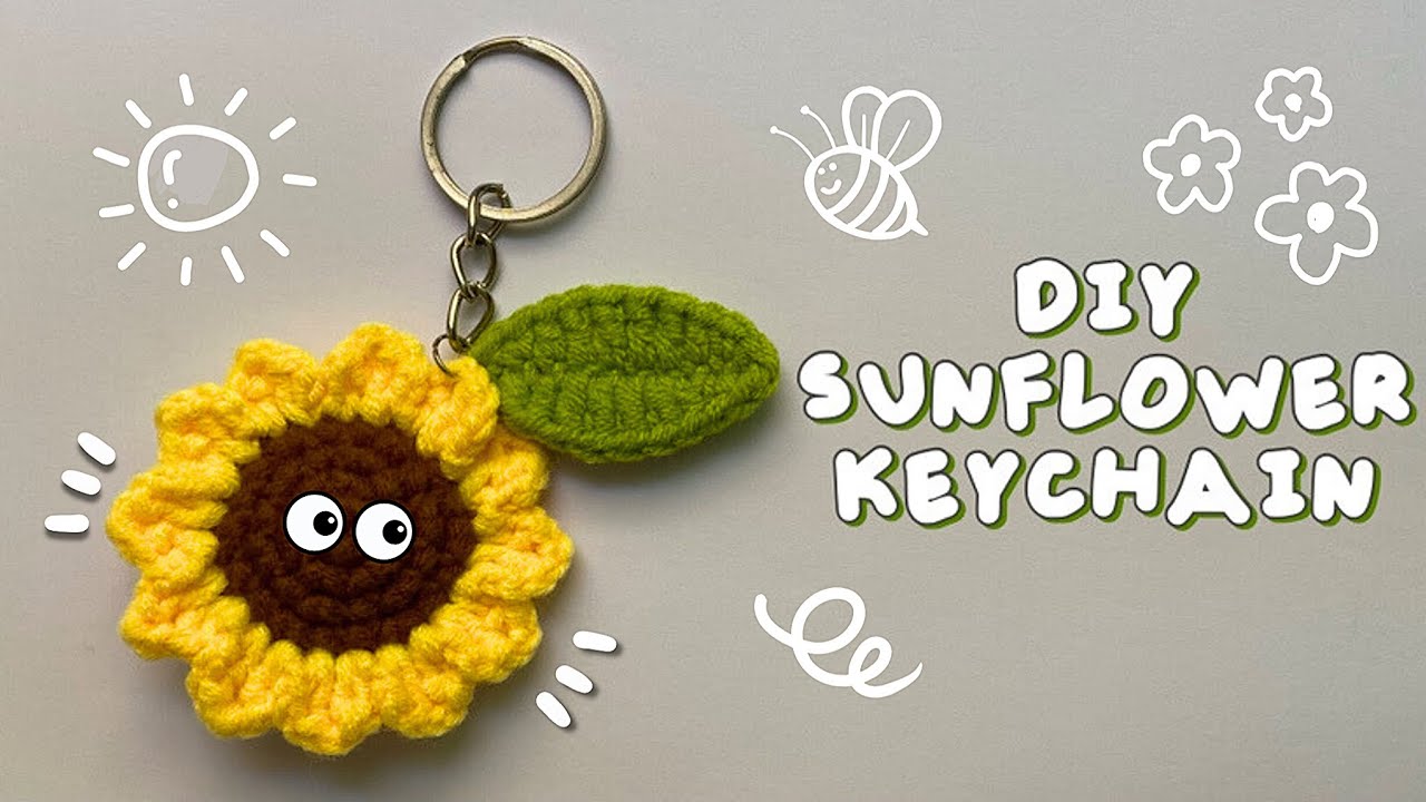 Crochet Sunflower Keychain With Leaf 🌻| Crochet Sunflower Keychain Easy | Crochet Flower Keychain