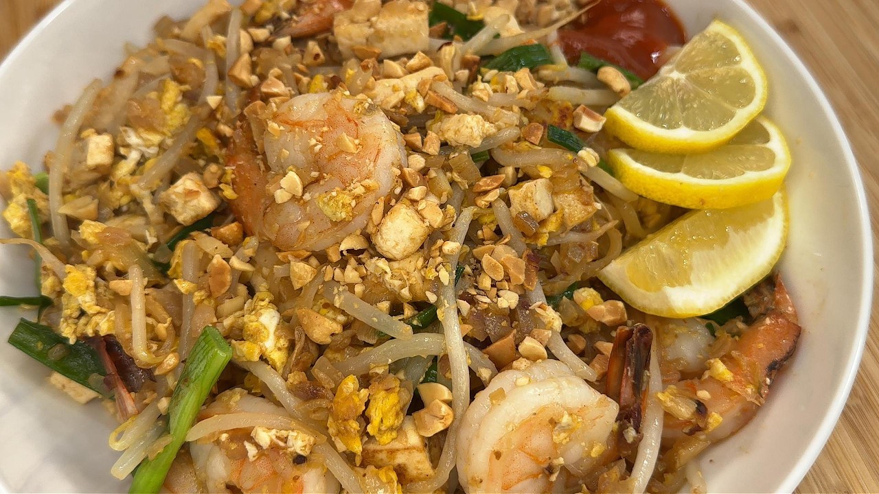 Pad Thai: The Easiest Way to Capture Authentic Thai Flavor!