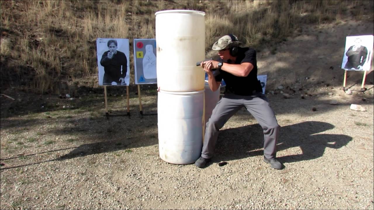 Multi Target Fast Shooting w Both Hands - Center Axis Relock System