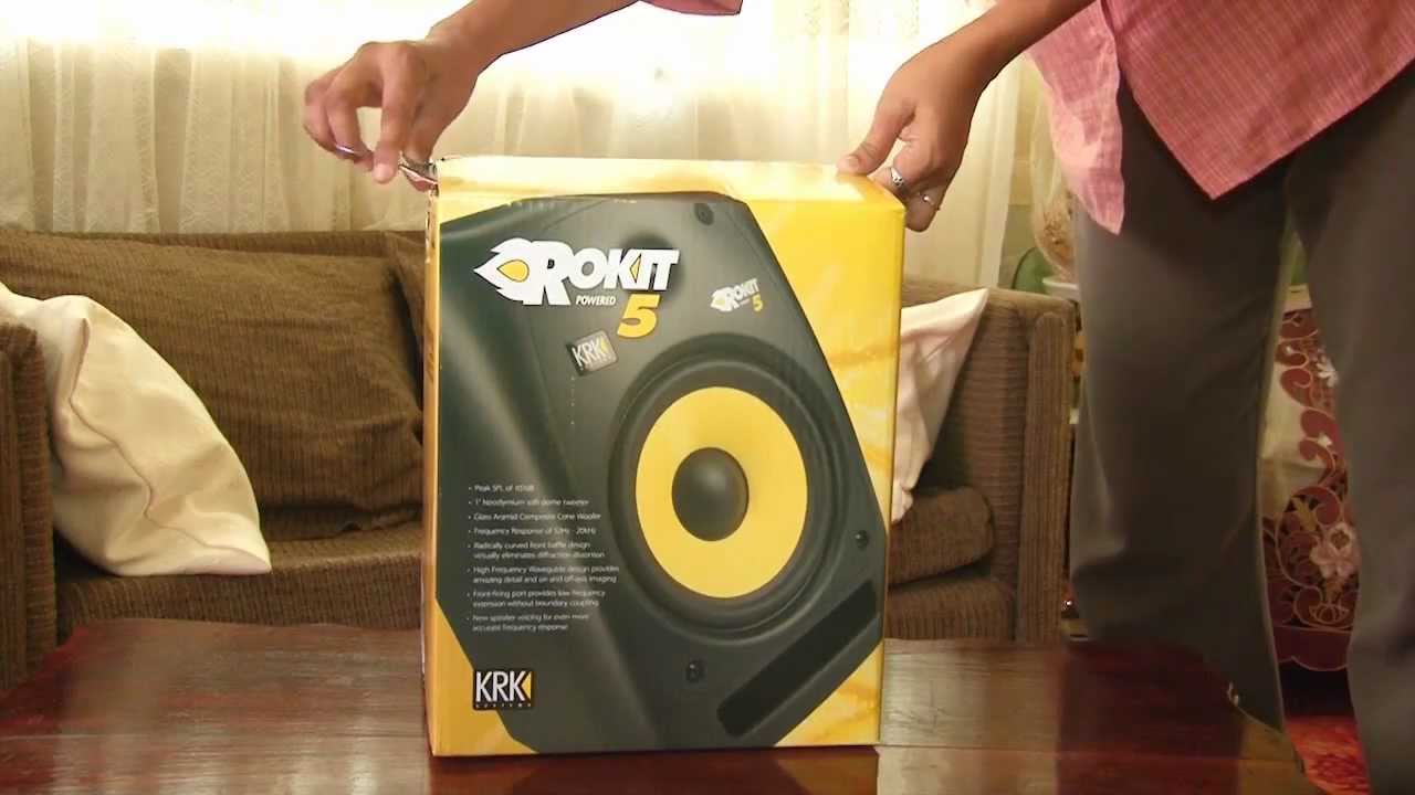 KRK ROKIT 5  Powered Studio Monitors Unboxing