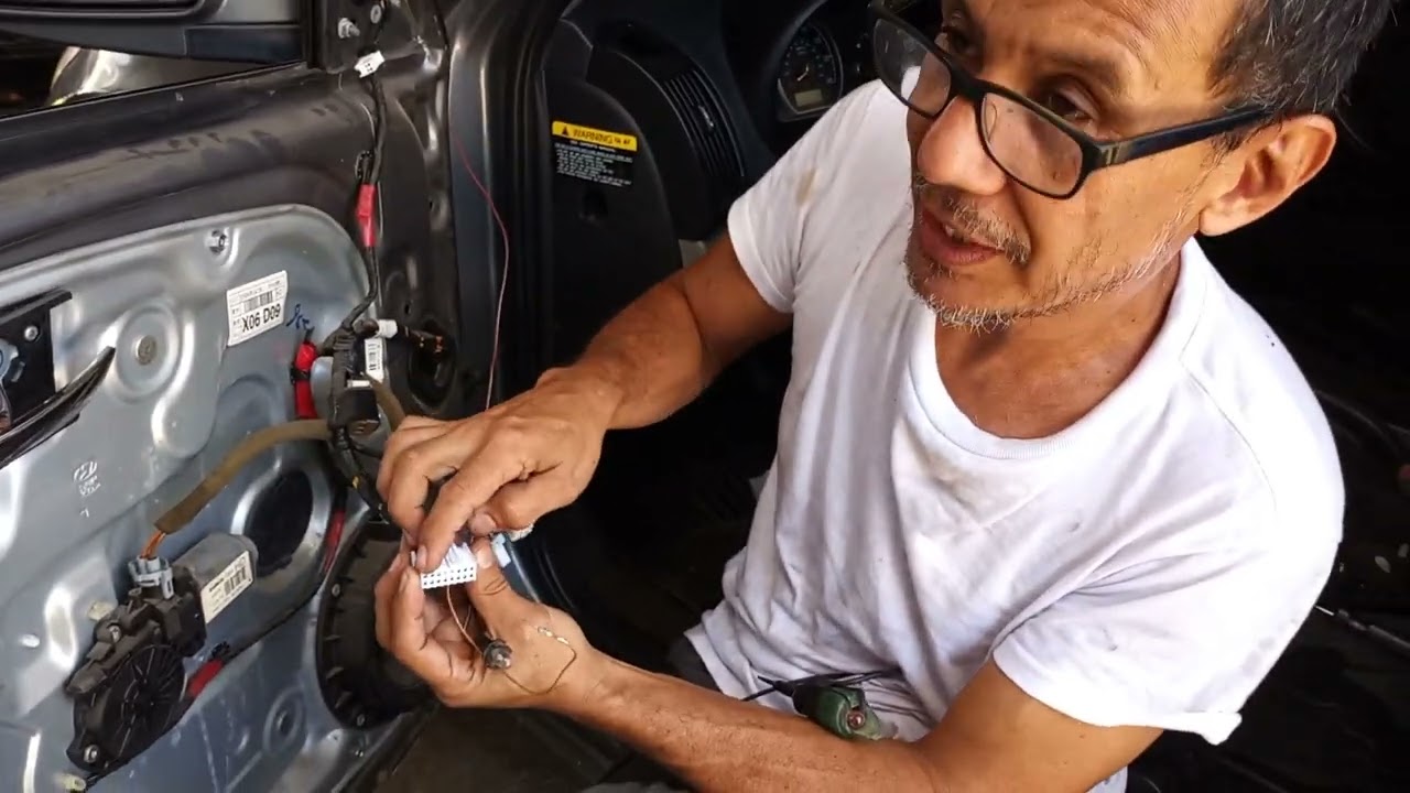 como subir vidrio eléctrico en una emergencia sin diagramas(identificando cables con luz de prueba )
