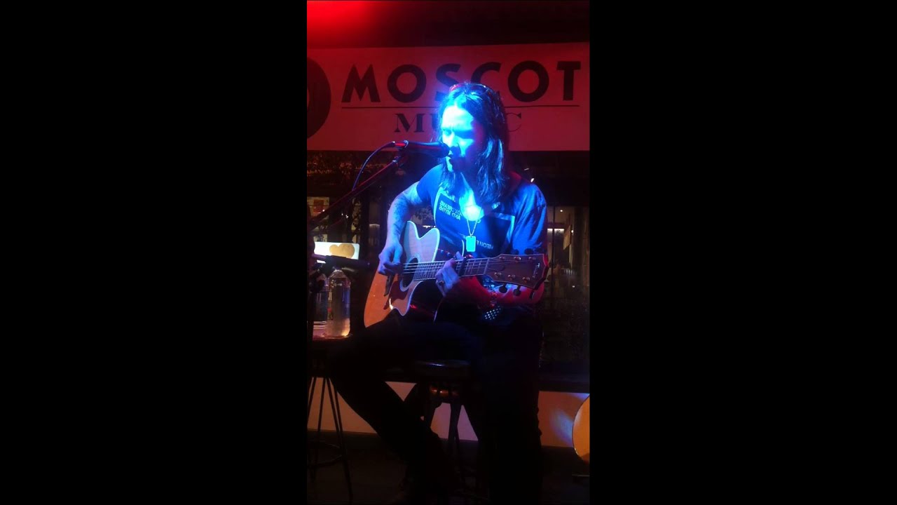 MYLES KENNEDY@MOSCOT CENTER,NYC-HALLELUJAH 912/13