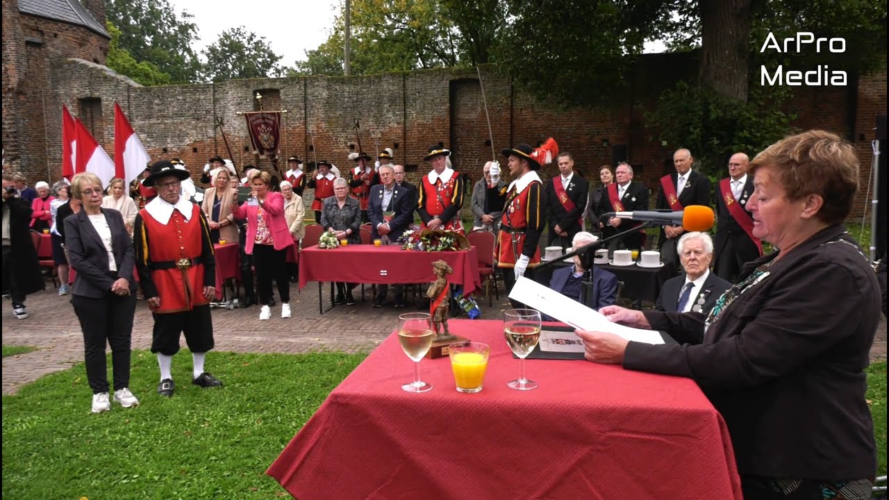 Doornenburg  -  Huldiging jubilarissen & benoeming één Lid in de Orde van Oranje Nassau  -  2024