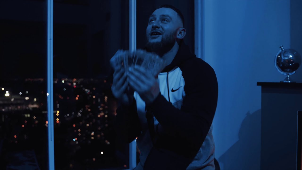 Déjà vu ( Yung Duce, Stone, Dix & Russkov) - Solo  (Official Video)