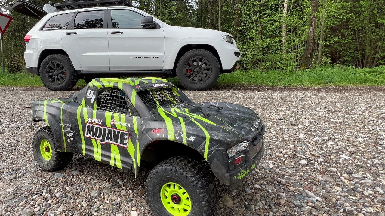 Mit dem ARRMA MOJAVE 6s auf dem Skatepark // 4s vs. 6s
