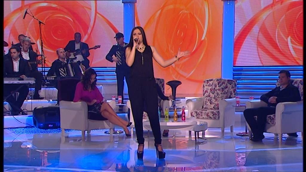 Nadica Ademov - Pepeljuga (LIVE) - HH - (TV Grand 04.11.2014.)