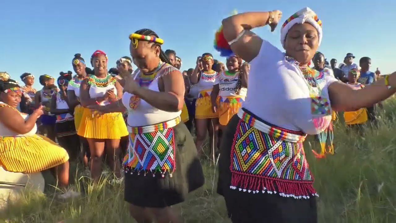 UMEMULO: SONGS and DANCE (@Mfume, Nomusa 09)