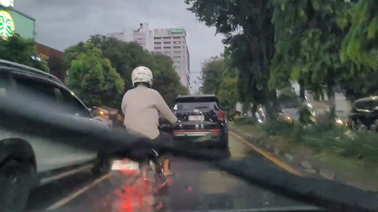 Mengarungi Ring Road Jember. RIngroad banjarsengon- Organic