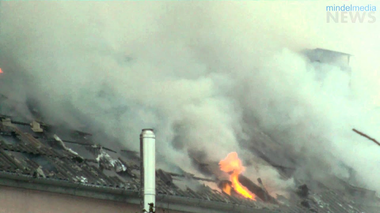Ichenhausen: Brand eines Mehrfamilienhauses