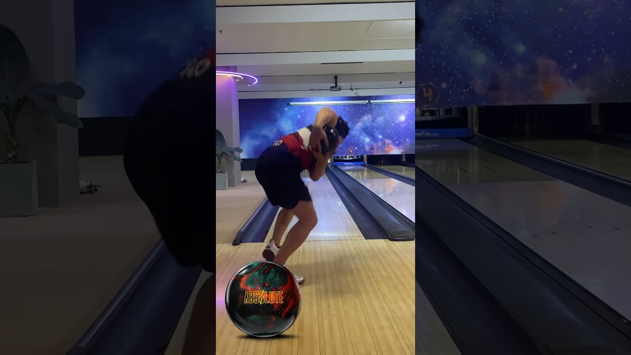 Storm Absolute bowling ball review. Absolutely cool on wet/dry patterns #2handedbowling #bowling