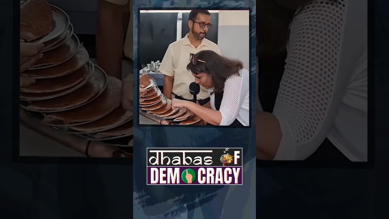 16 Plates Of Dosas Together At This Iconic Bengaluru Restaurant Where Politics & Dosas Go Together