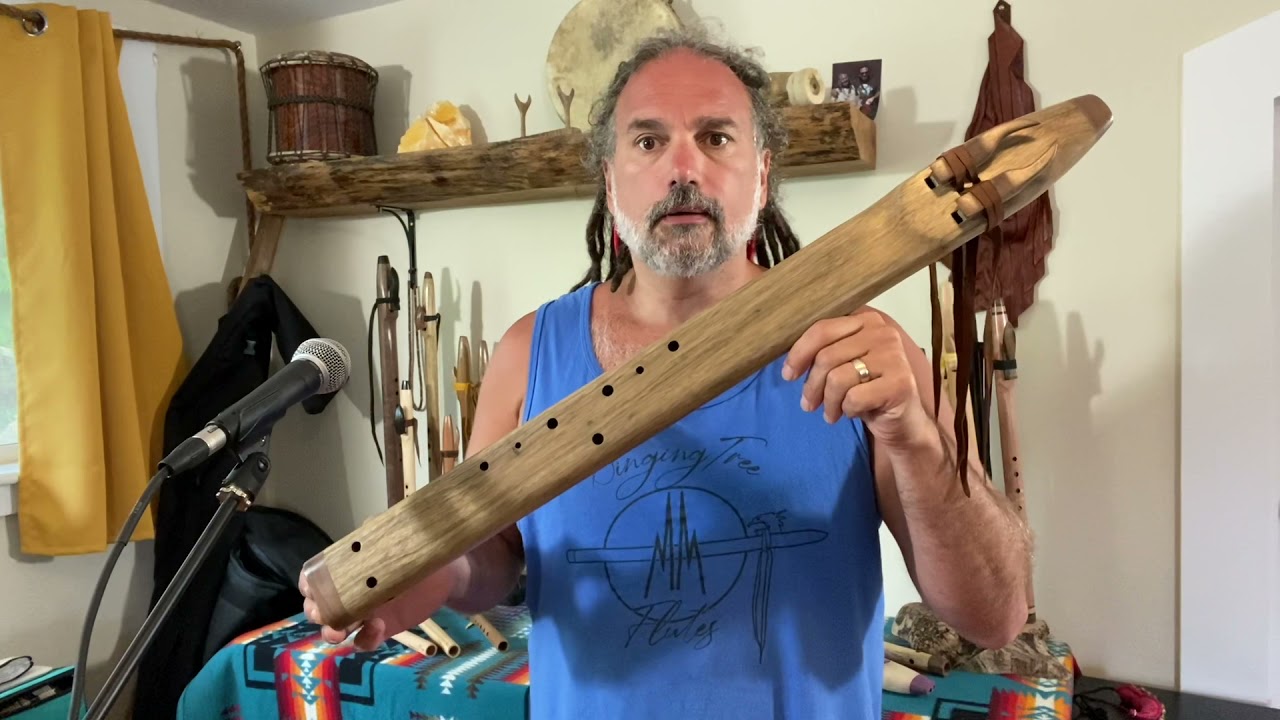 The Thumb Hole Works on this Low C Aeolian Alternating Drone Flute!