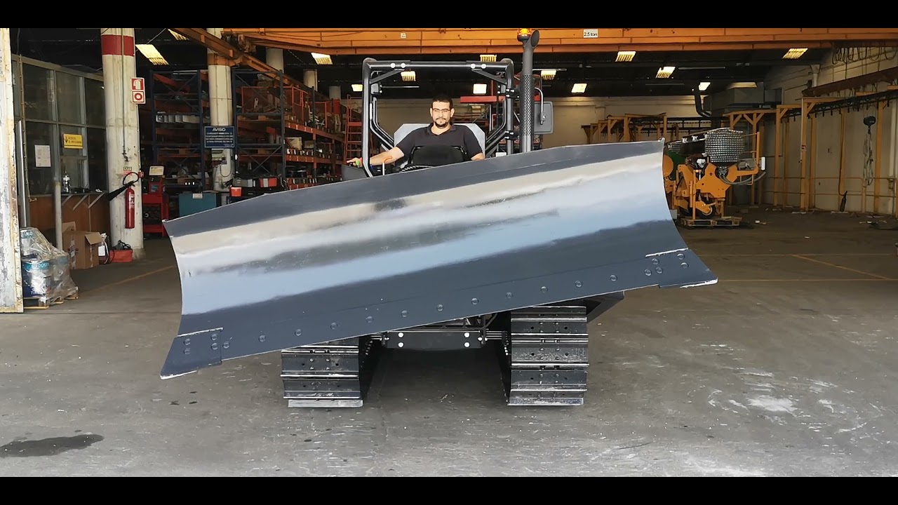 ANGLODOZER FIALHO IN LAMBORGINI STRIKE C115