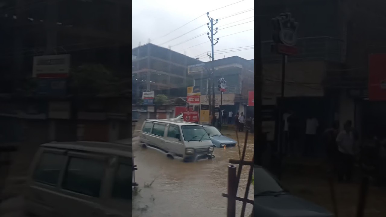 Free Water Rides In Dhanbad Road 🚘 by Your Vehicle |#mansoon2024 #drainage #failed #shorts #trending