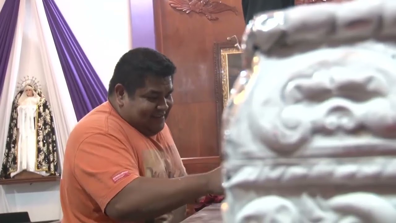 Armado de andas del Señor de los milagros de Huaral 
