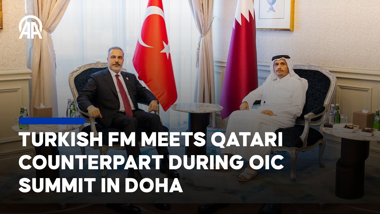 Turkish FM meets Qatari counterpart during OIC summit in Doha