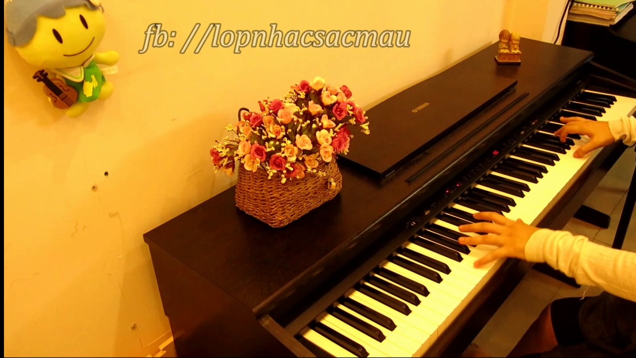 Viens M'embrasser (Lại Gần Hôn Anh) piano cover - Linh nhi