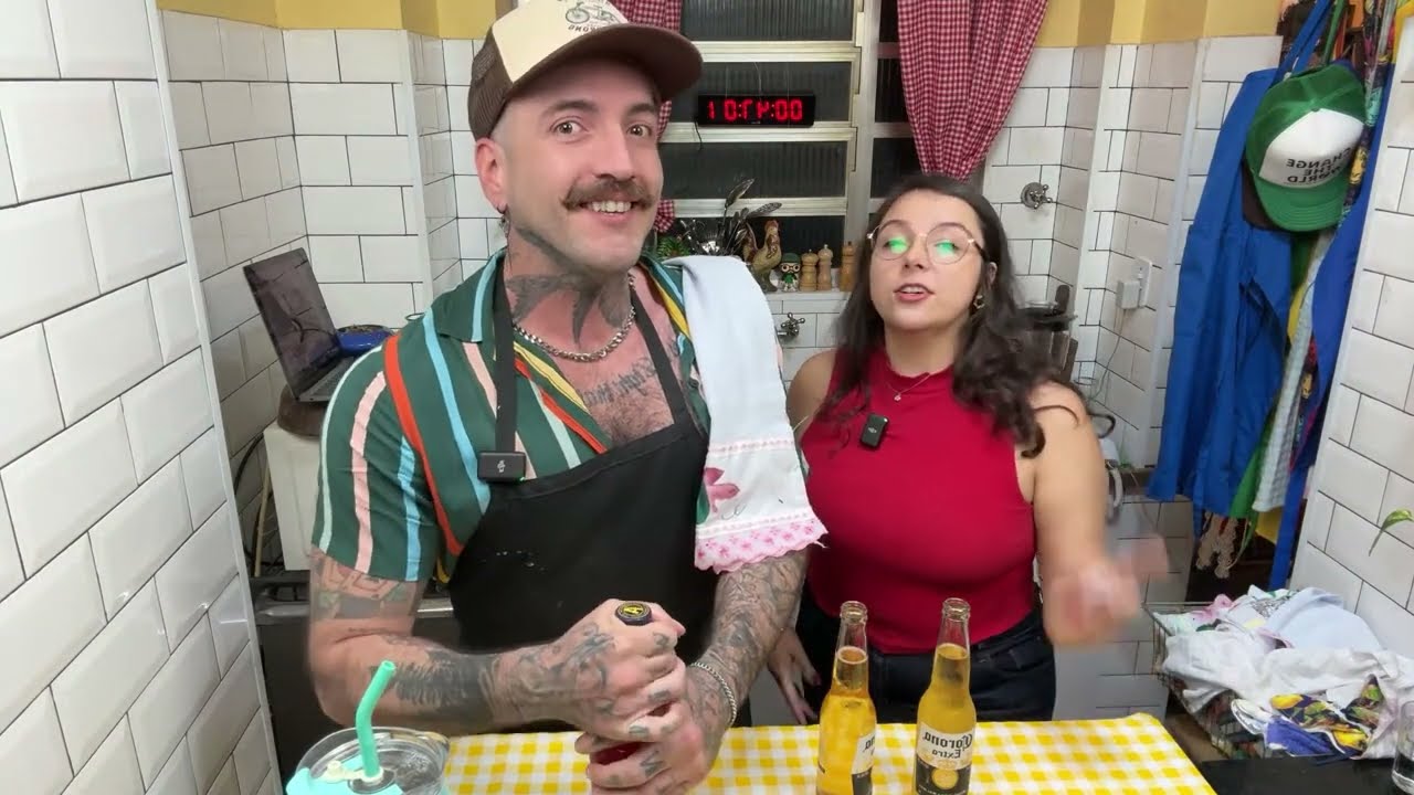 COMIDAS ASSUSTADORAS! Purê de Pringles e Aperona