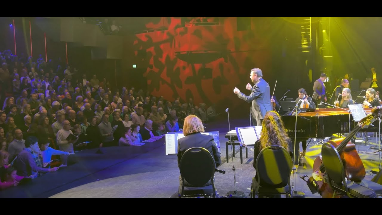 Psalm 98 : 1 & 2 - AFAS Theater Leusden (samenzang)
