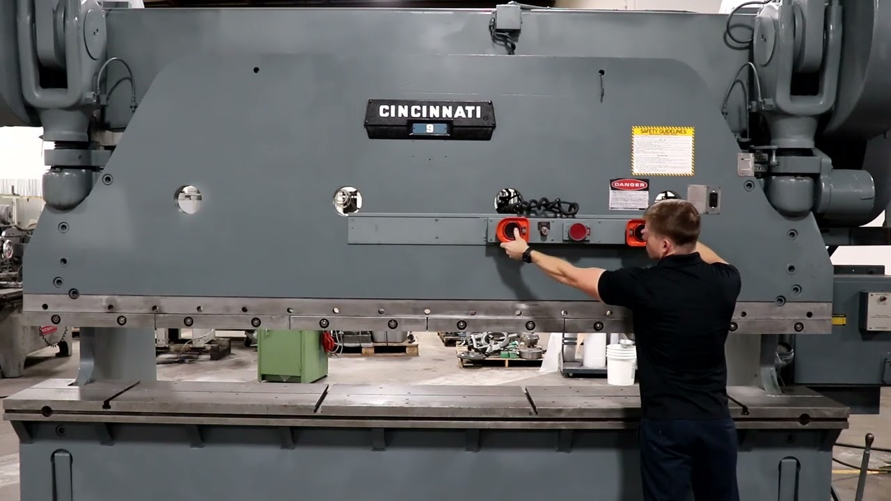 Cincinnati Series 9 12' x 225 Ton Mechanical Press Brake, Air Clutch & Brake