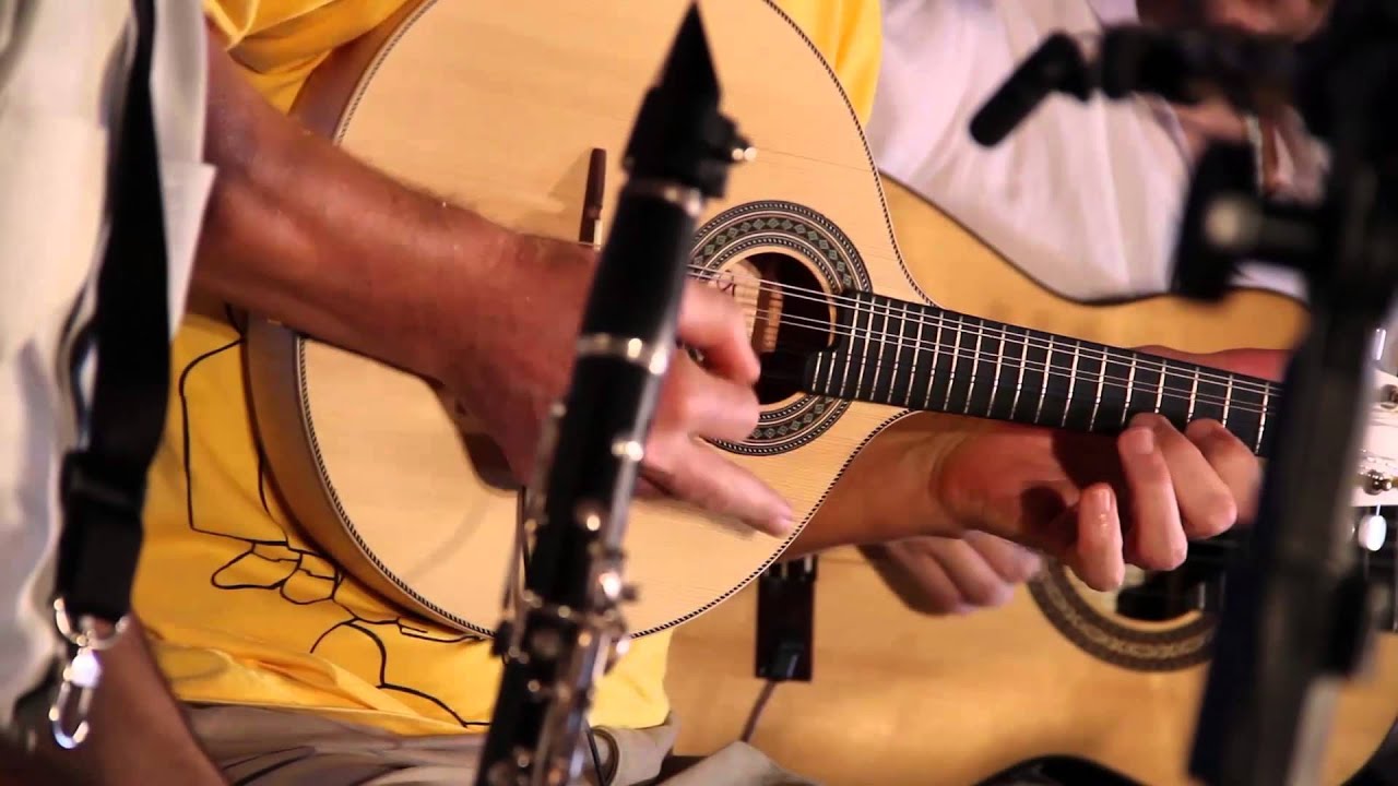 Cercando frango (Pedro Amorim)