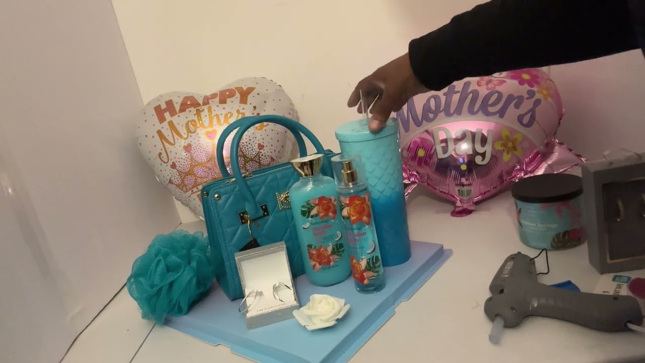 Mother’s Day DIY Gift Baskets – Ep. 1:  Purse Gift Box! 🎁💐