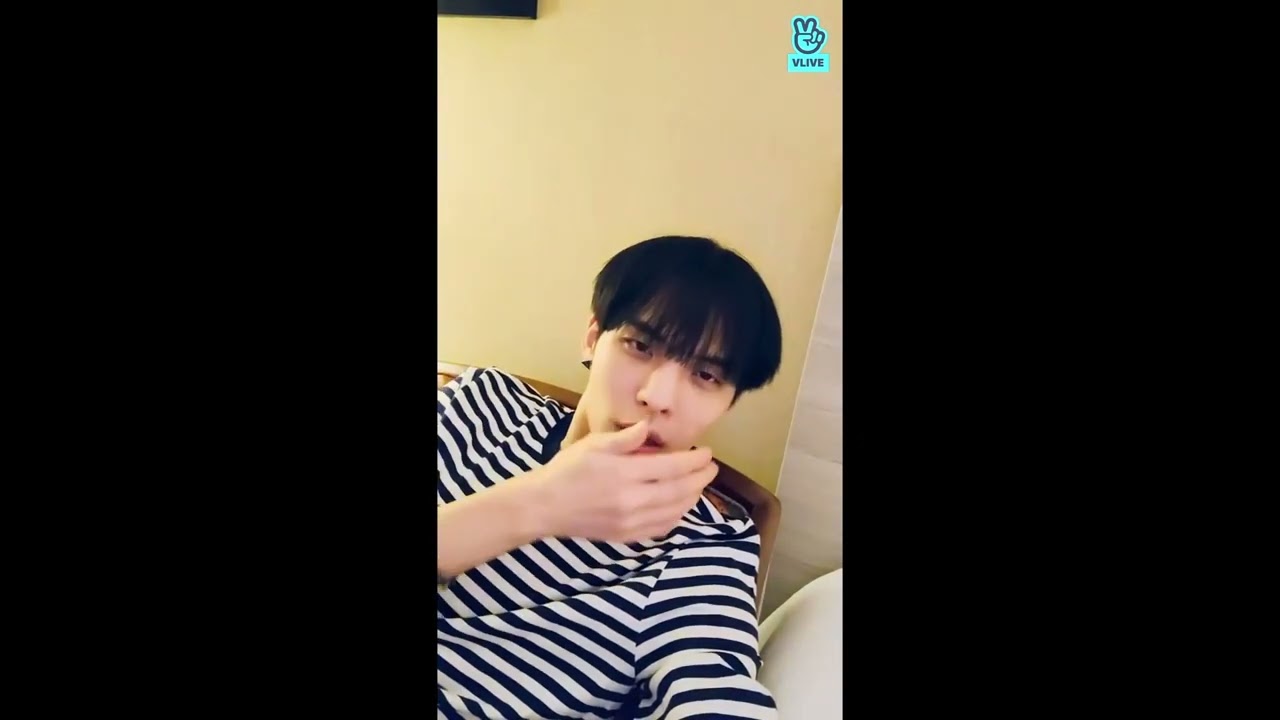 CIX BX sneeze