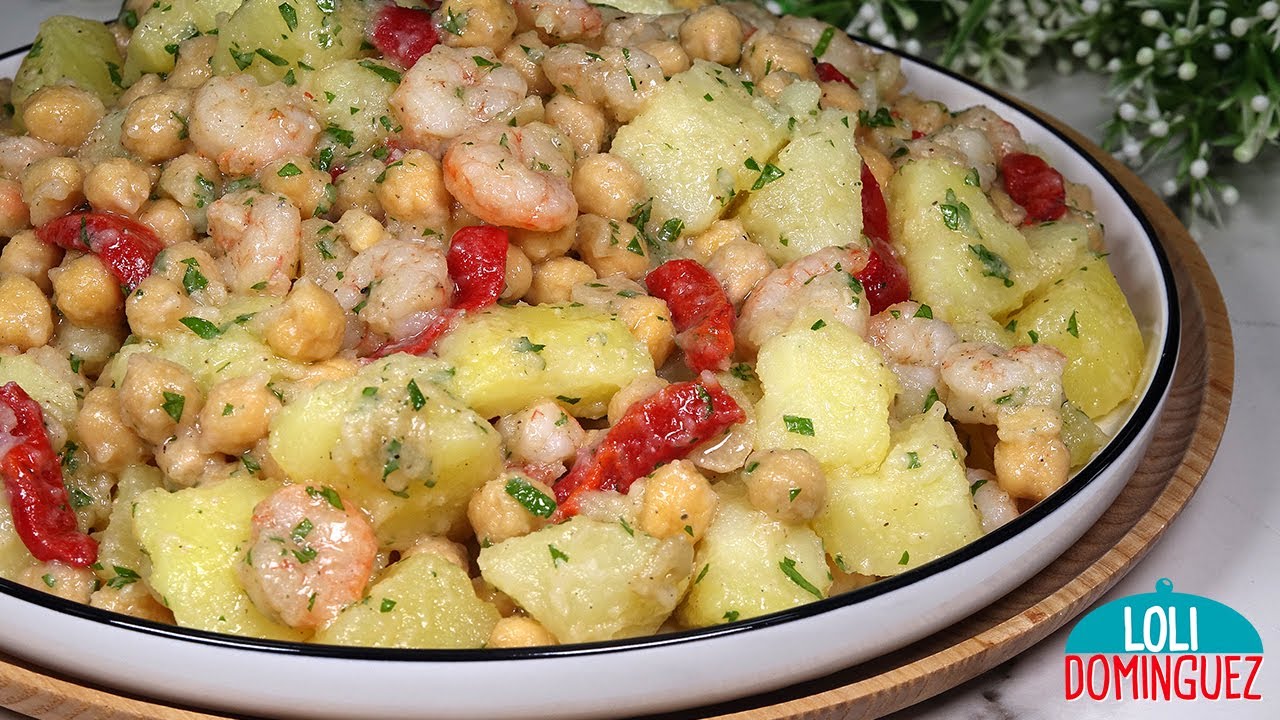 ENSALADA DE PAPAS, GARBANZOS Y GAMBAS. Deliciosa y sorprendente ensalada con pocos ingredientes