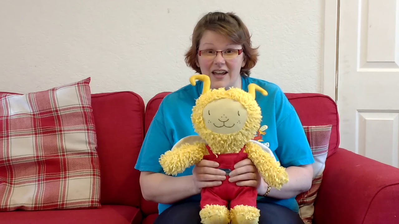 Humpty Dumpty sat on a wall - with new 2nd verse!