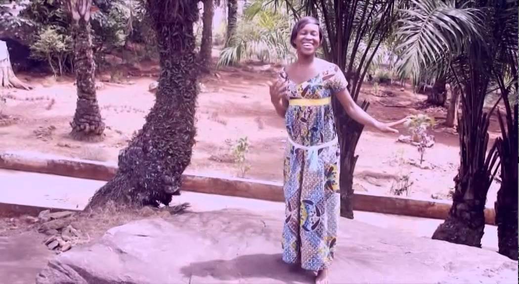 Luka le mignon dans one Mvom a Nia :okogelen asu dan okogelen