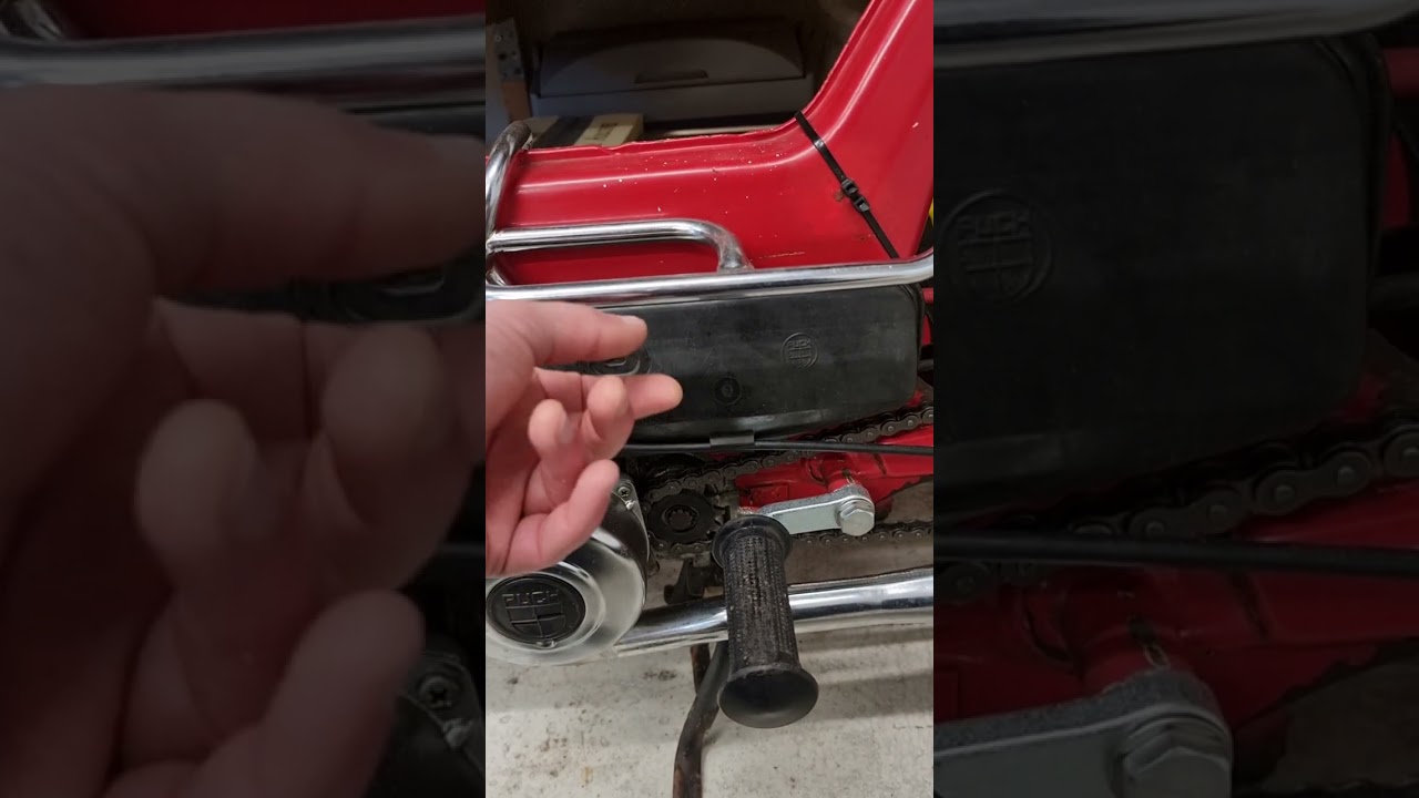 Puch Maxi , Originalt luftfilter både til firkantet og rund karburator.