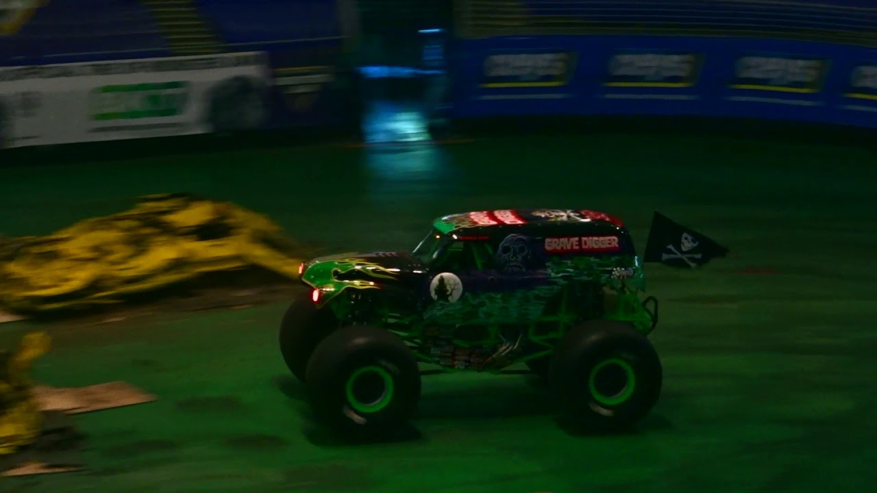 Monster Jam Chile 2017 - Grave Digger