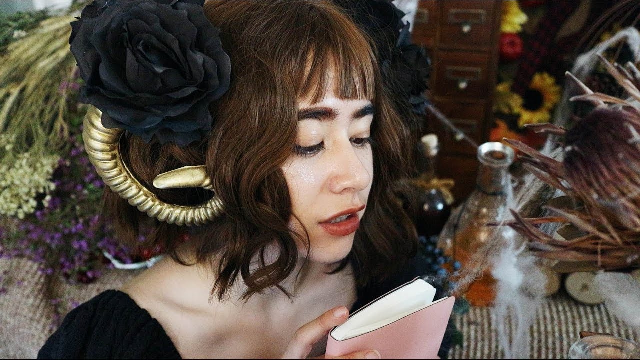 [ASMR] Регистрация в отеле «Трансильвания» — с суккубом Элит