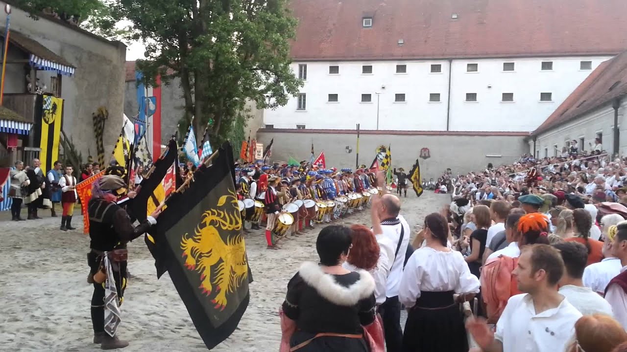 fanfarenzüge im marstallhof 2013/ ottheinrich neuburg donau/ Pescia (Italien)/Bretten
