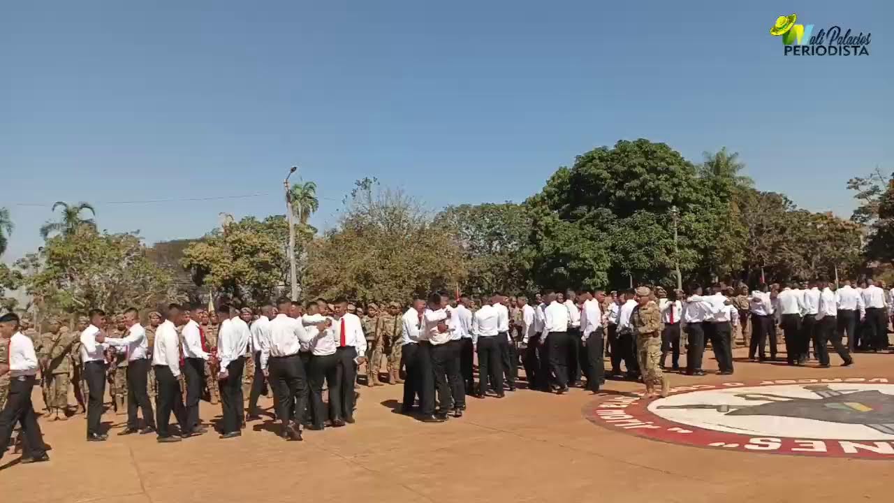 Acto de Licenciamiento de Soldados del 2° Escalón 2024 - 2025 en San Ignacio de Velasco