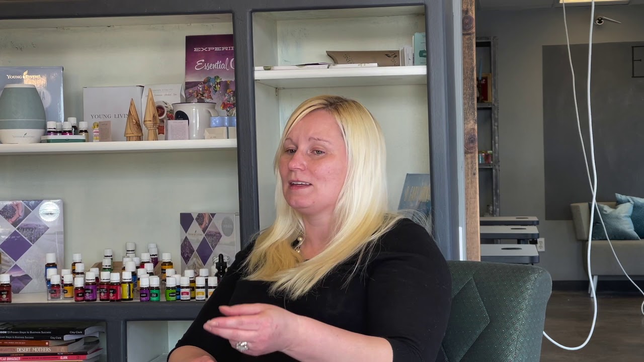 Dustie Fields: Quitting Smoking using Essential Oils and Emitto Styx.