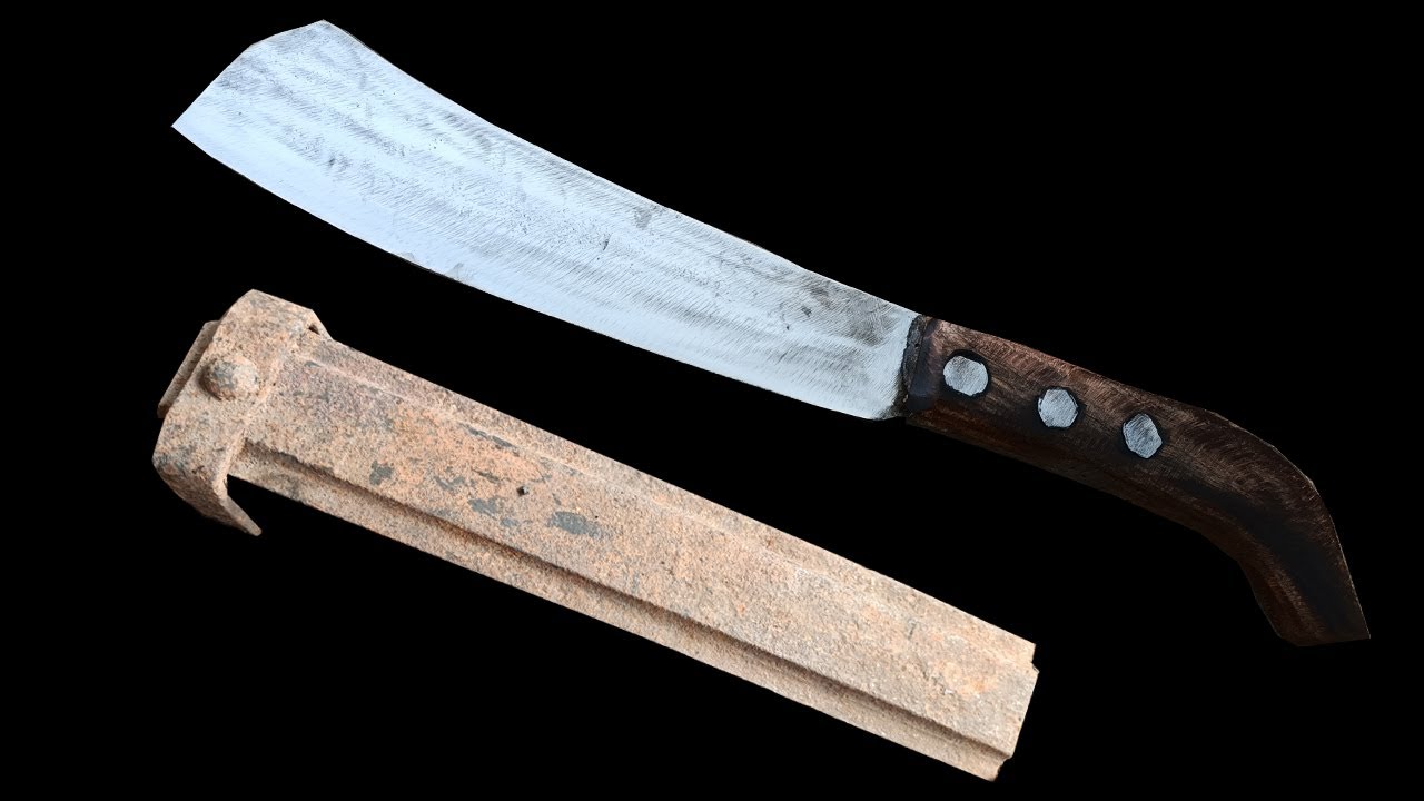 Hand Forged - A Parang Machete Knife [Full Video]