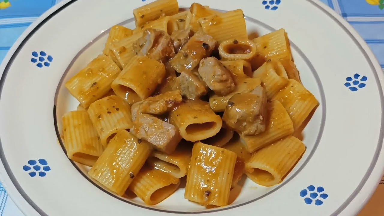 Pasta con tonno fresco e crema di melanzana! pochi ingredienti, ma buoni..