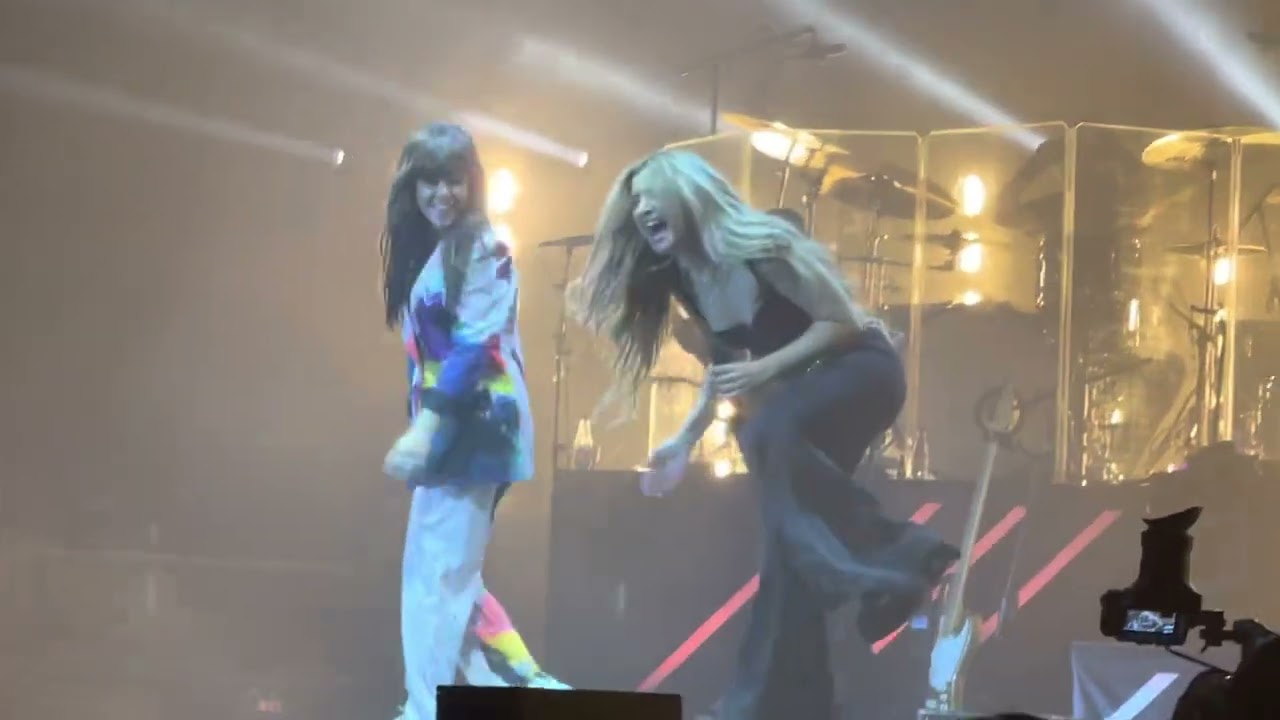 Llega el momento - Vanesa Martín y Lola Índigo (Wizink Center Madrid) 07.05.21