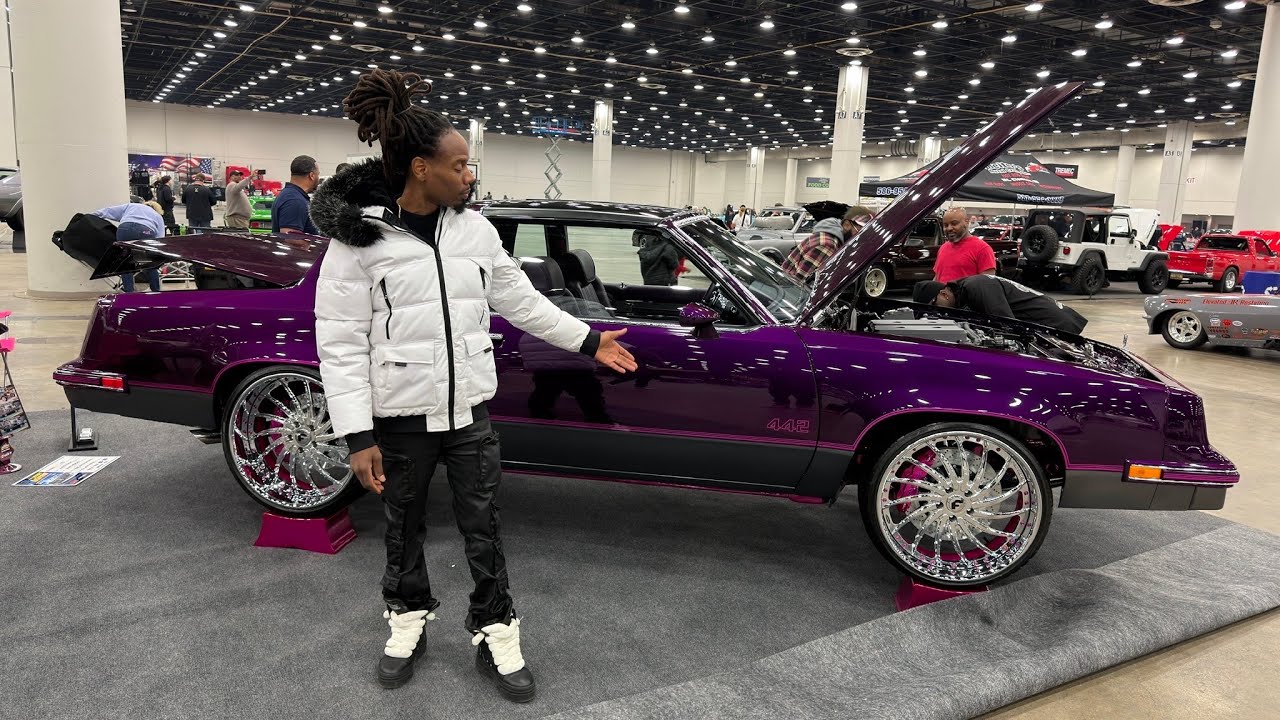 WE WENT TO DETROIT AUTORAMA PT.1